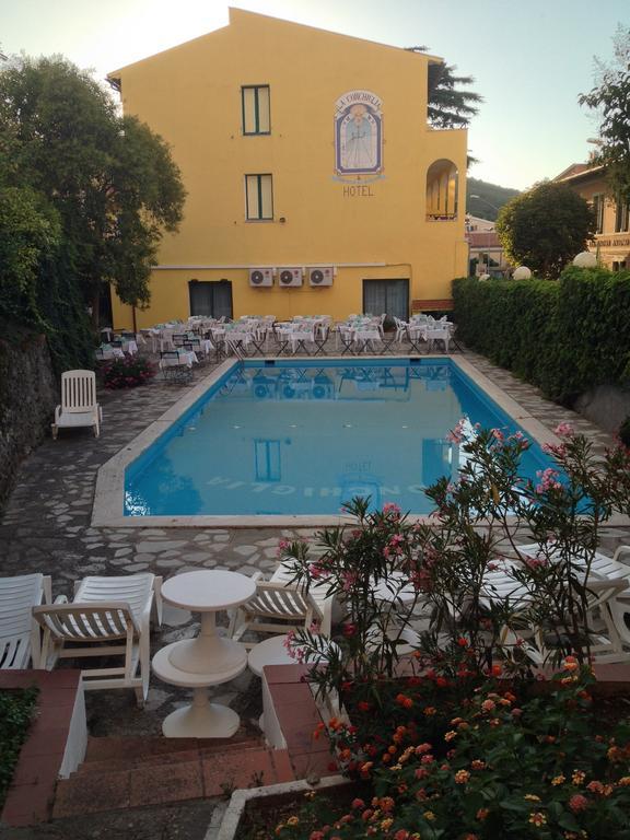 Hotel La Conchiglia Marciana Marina Kültér fotó