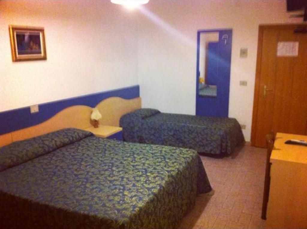 Hotel La Conchiglia Marciana Marina Szoba fotó